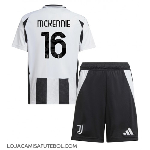 Camisa de Futebol Juventus Weston McKennie #16 Equipamento Principal Infantil 2024-25 Manga Curta (+ Calças curtas)